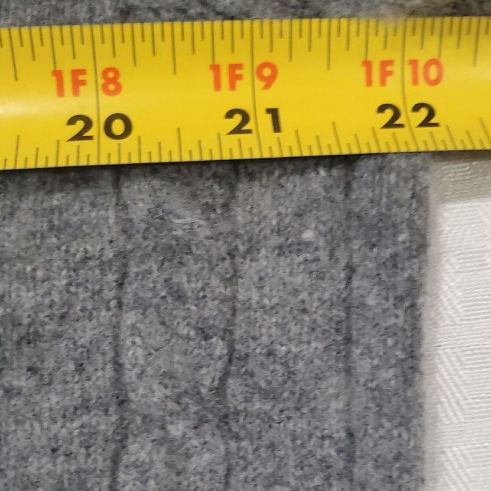 Brooks Brothers Lambwool Gray Cable Knit Crewneck Sweater - Picture 11 of 13